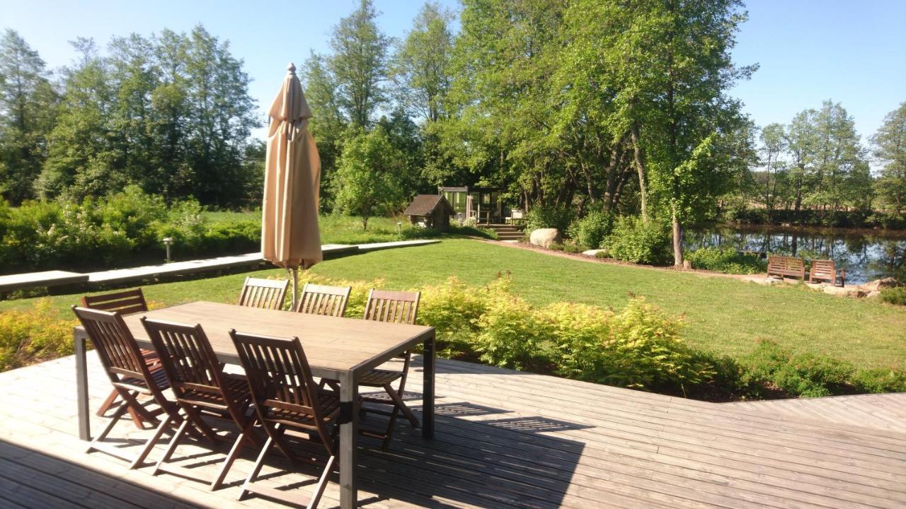 Villa Kivikoski Pyhtaa 外观 照片
