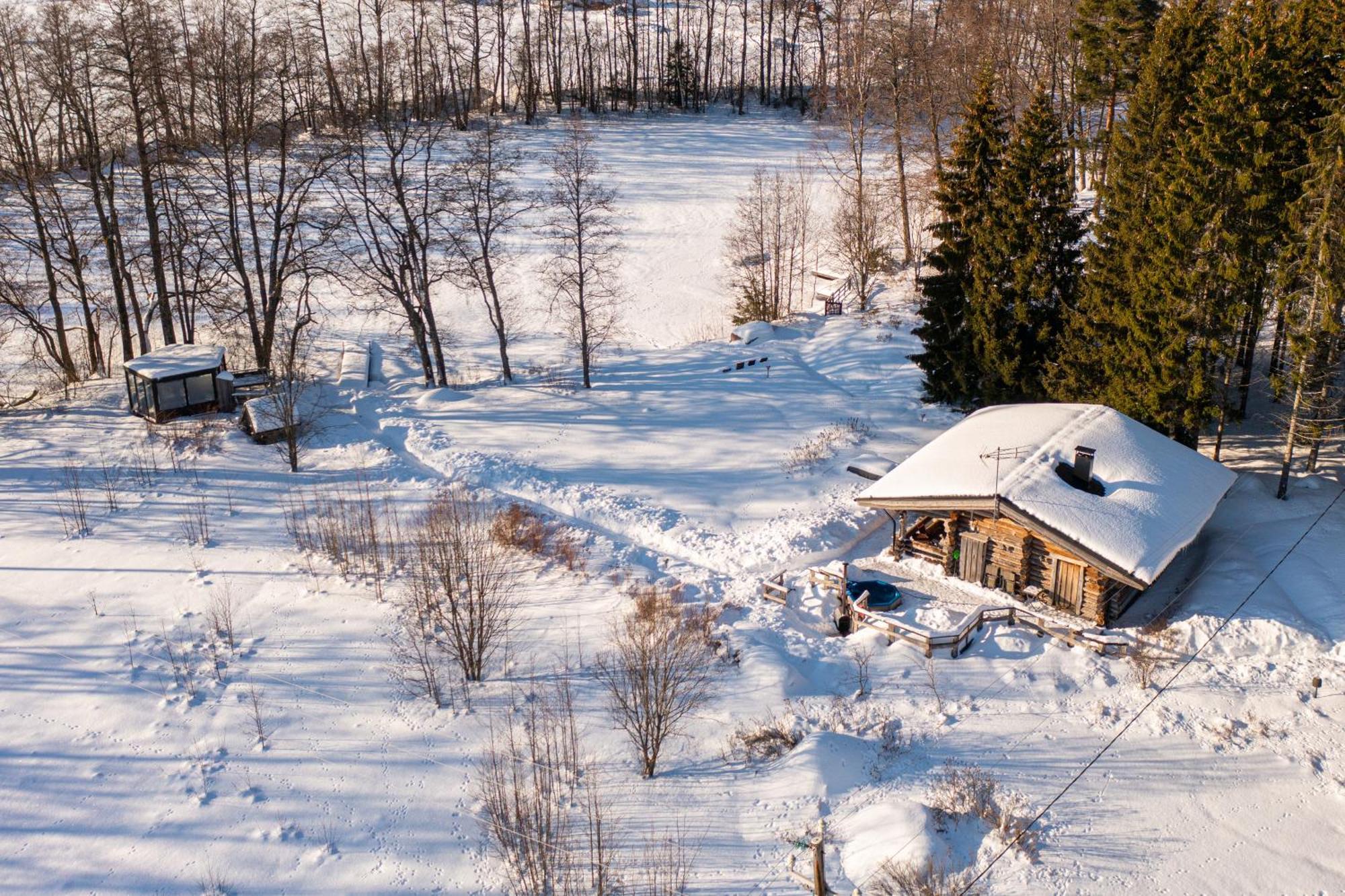 Villa Kivikoski Pyhtaa 外观 照片
