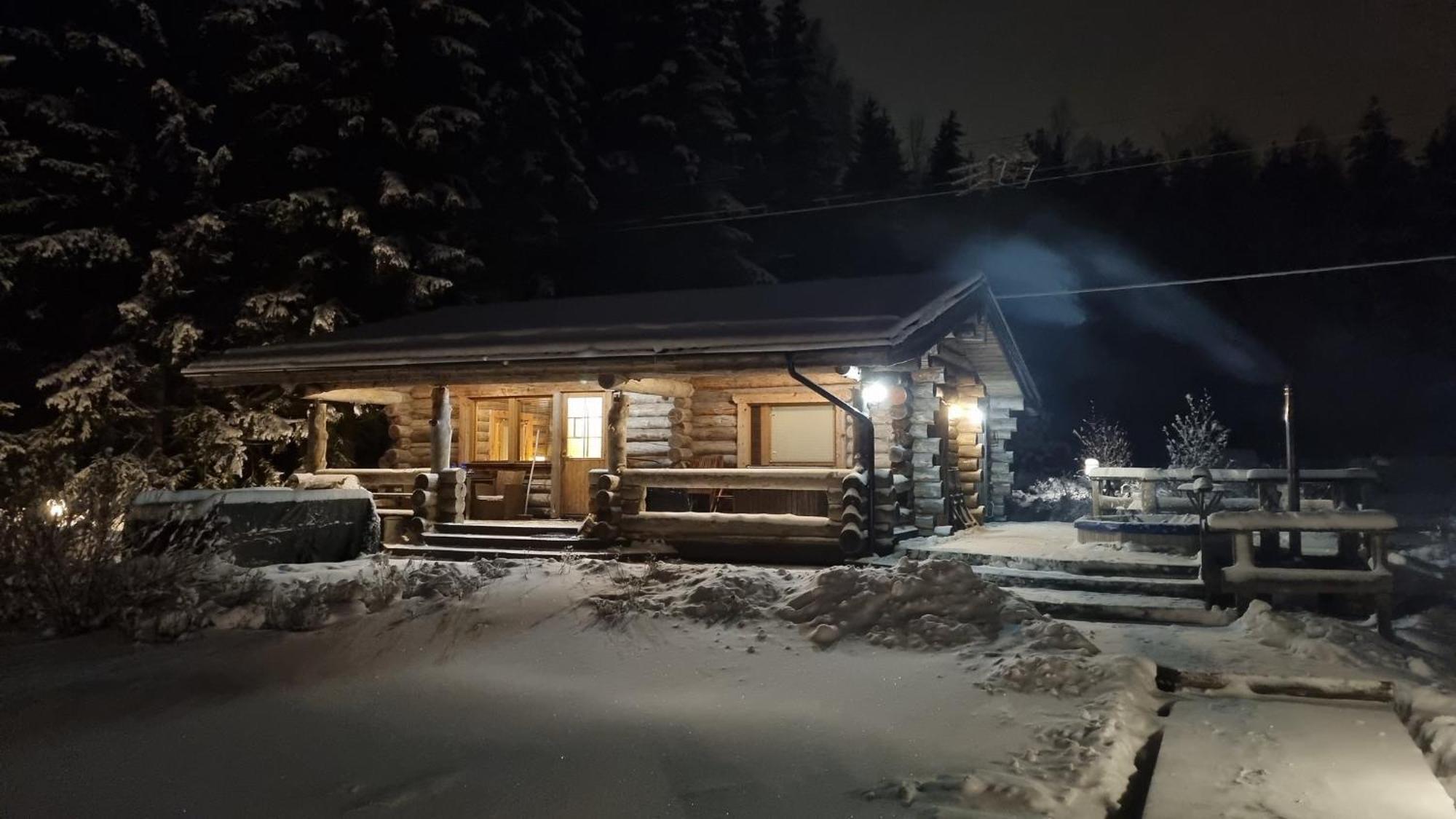 Villa Kivikoski Pyhtaa 外观 照片