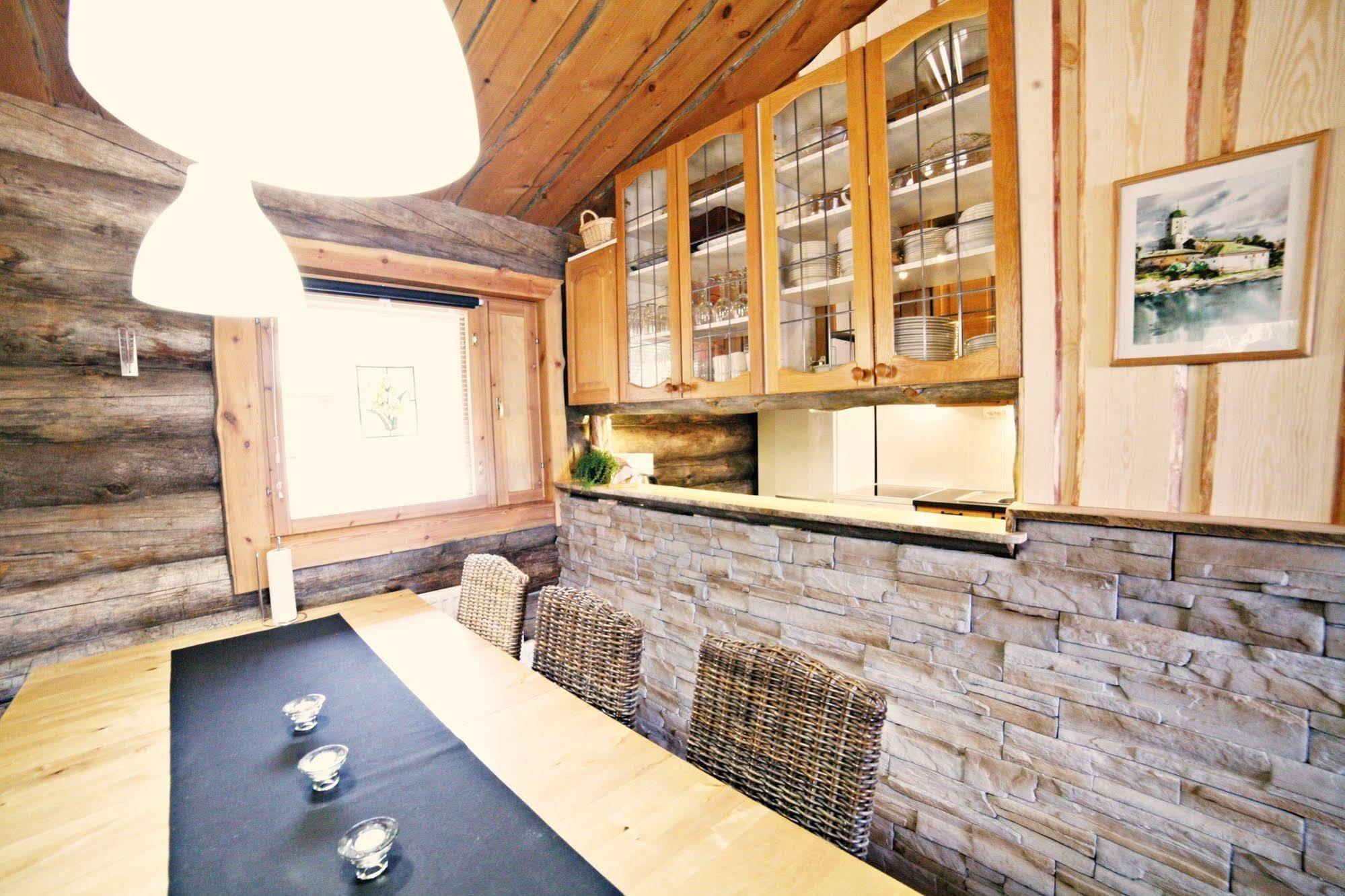 Villa Kivikoski Pyhtaa 外观 照片
